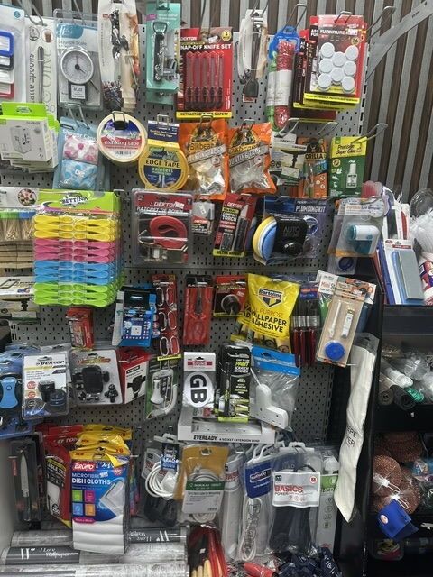 Hardware, Household Goods & Toy Shop e Class Use for Sale Photo 3
