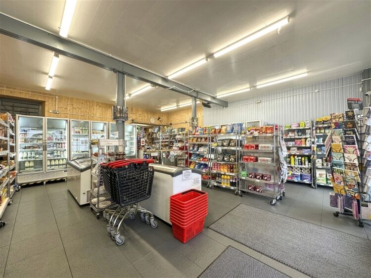 Rosemarkie Stores and Roseberry Flat Photo 3