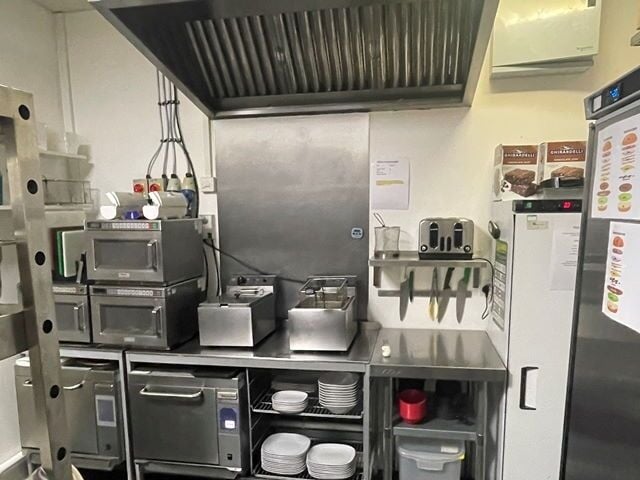 Licensed Café Bistro & Bar for Sale
