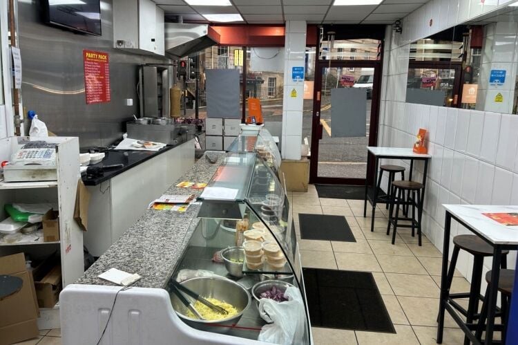 Established Takeaway - Glasgow Photo 3