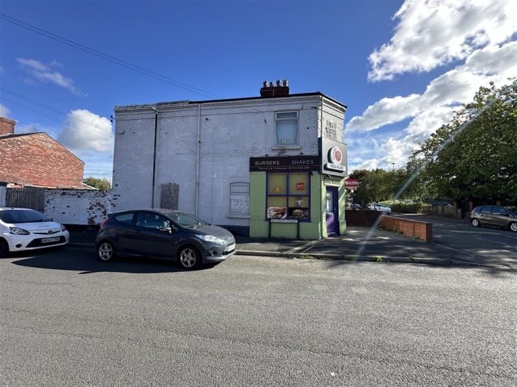 Hot Food Takeaway in St. Helens Photo 3