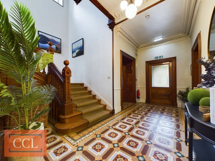 Beautifully refurbished 19th-century Victorian mansion