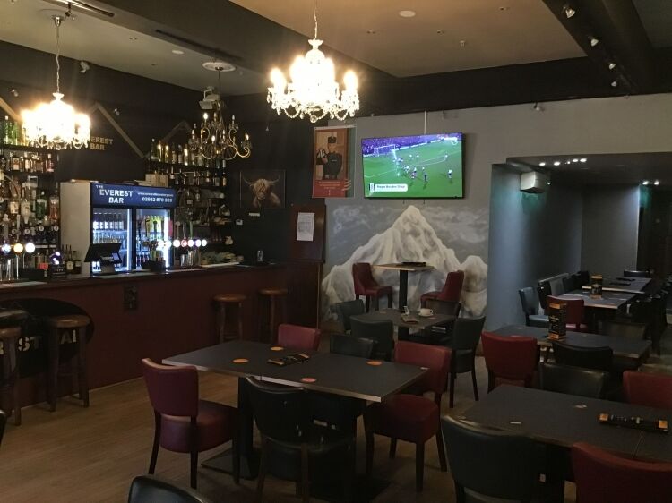 CARDIFF CITY CENTRE LICENSED BAR and EATERY