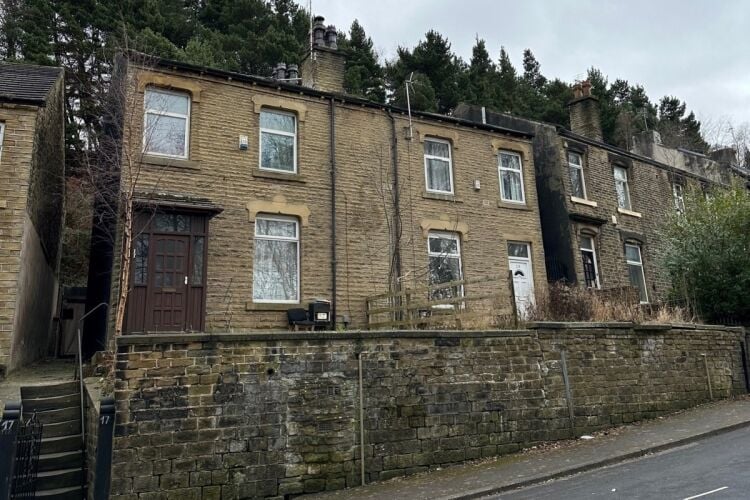 34 Property Portfolio - West Yorkshire Photo 4