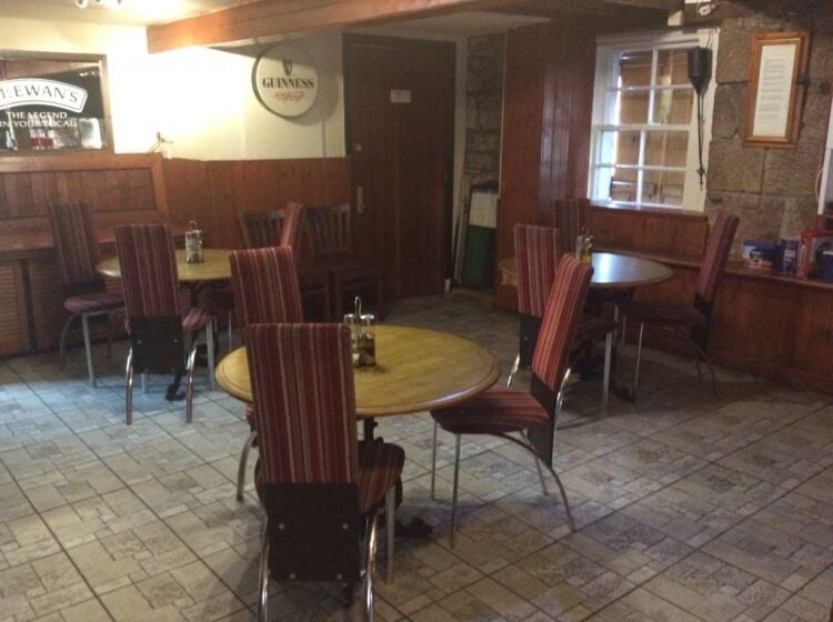 Outstanding Restaurant & Public House Photo 4