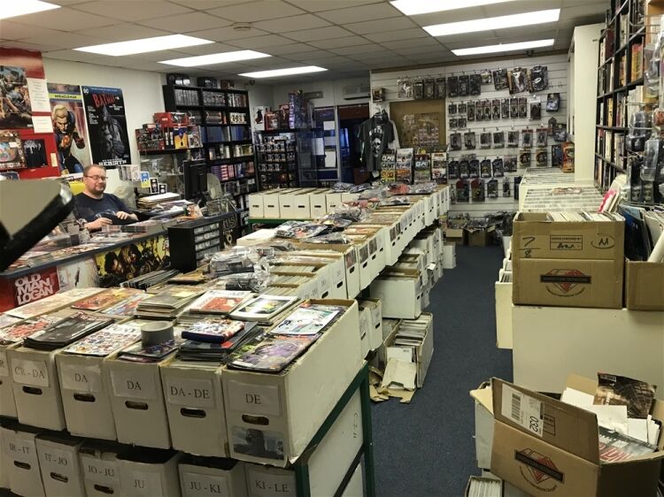 RETAIL & ONLINE COMICS & COLLECTABLES SUPERSTORE IN CARDIFF CITY CENTRE