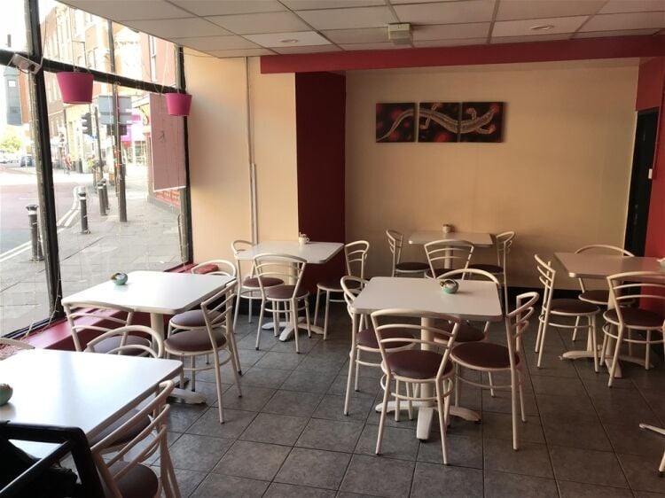 NEWLY REFURBISHED COFFEE SHOP & RESTAURANT IN WIGAN TOWN CENTRE Photo 4