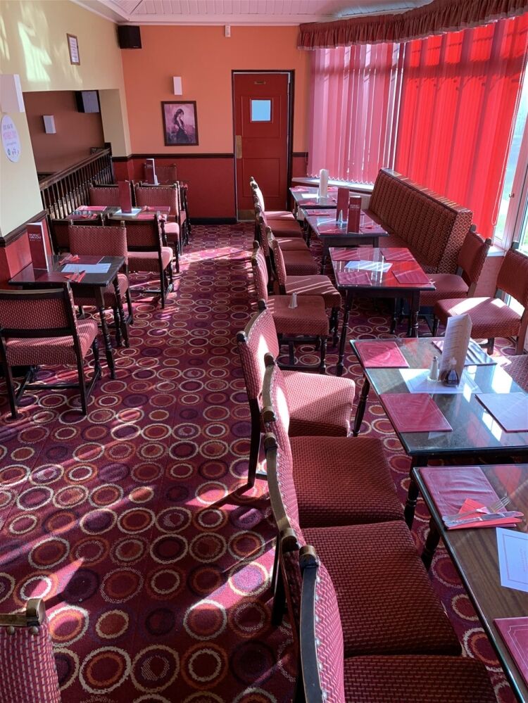 CHARMING FREE OF TIE VILLAGE PUBLIC HOUSE & RESTAURANT NEAR DONCASTER