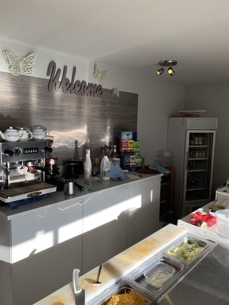 POPULAR COFFEE SHOP & PATISSERIE IN WEST LOTHIAN