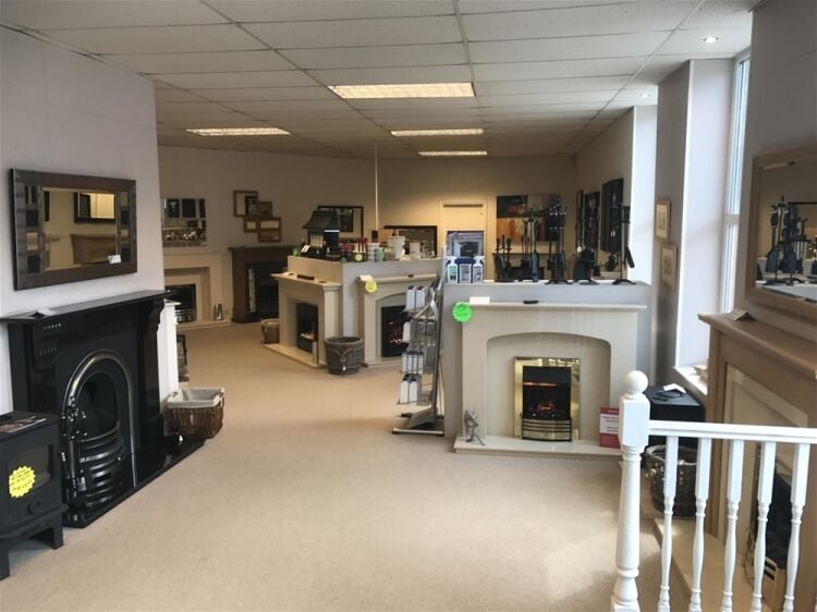 DOMESTIC FIRES/STOVES & SURROUNDS SUPERSTORE IN WAKEFIELD CITY CENTRE Photo 4