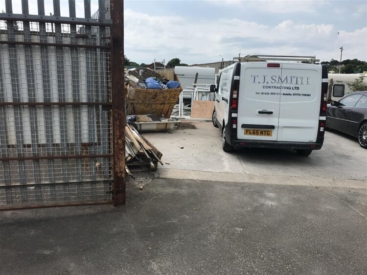 FREEHOLD BUILDING & PROPERTY MAINTENANCE CONTRACTOR IN DEVON Photo 4