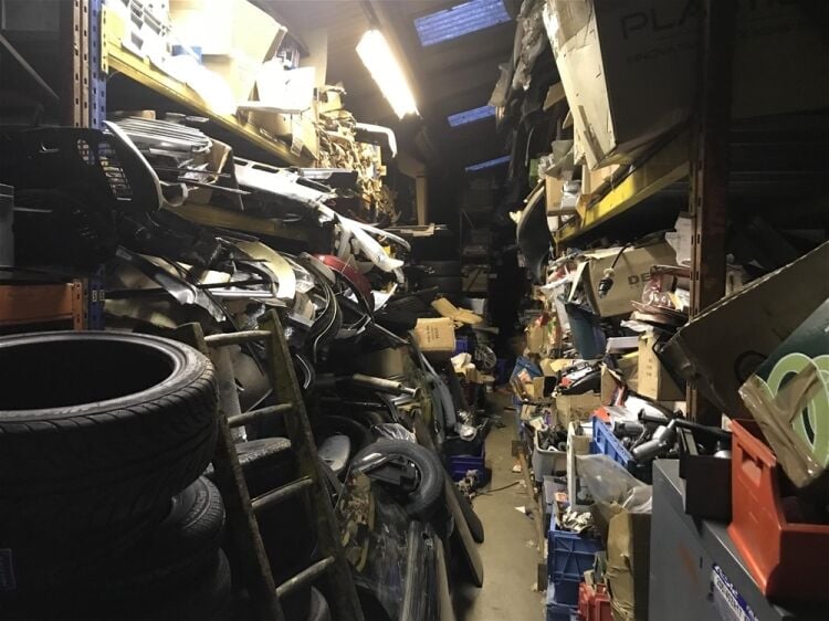 RETAIL & WHOLESALE VEHICLE PARTS & ACCESSORIES BUSINESS IN BIRMINGHAM