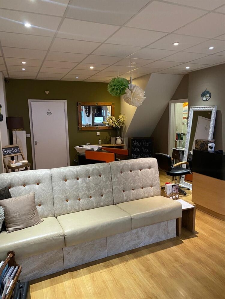 LUXURY HEALTH & BEAUTY STUDIO NEAR NOTTINGHAM