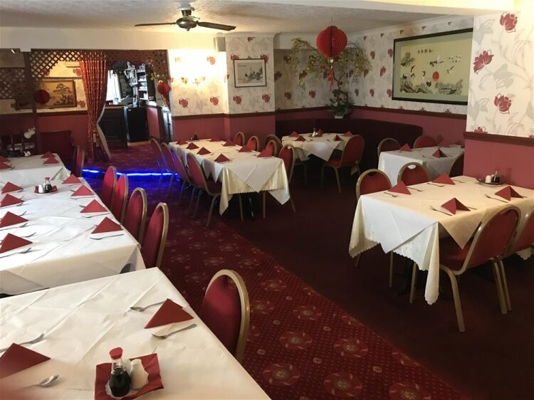 FREEHOLD LICENSED RESTAURANT WITH FAMILY APARTMENT IN DYFED WALES Photo 4