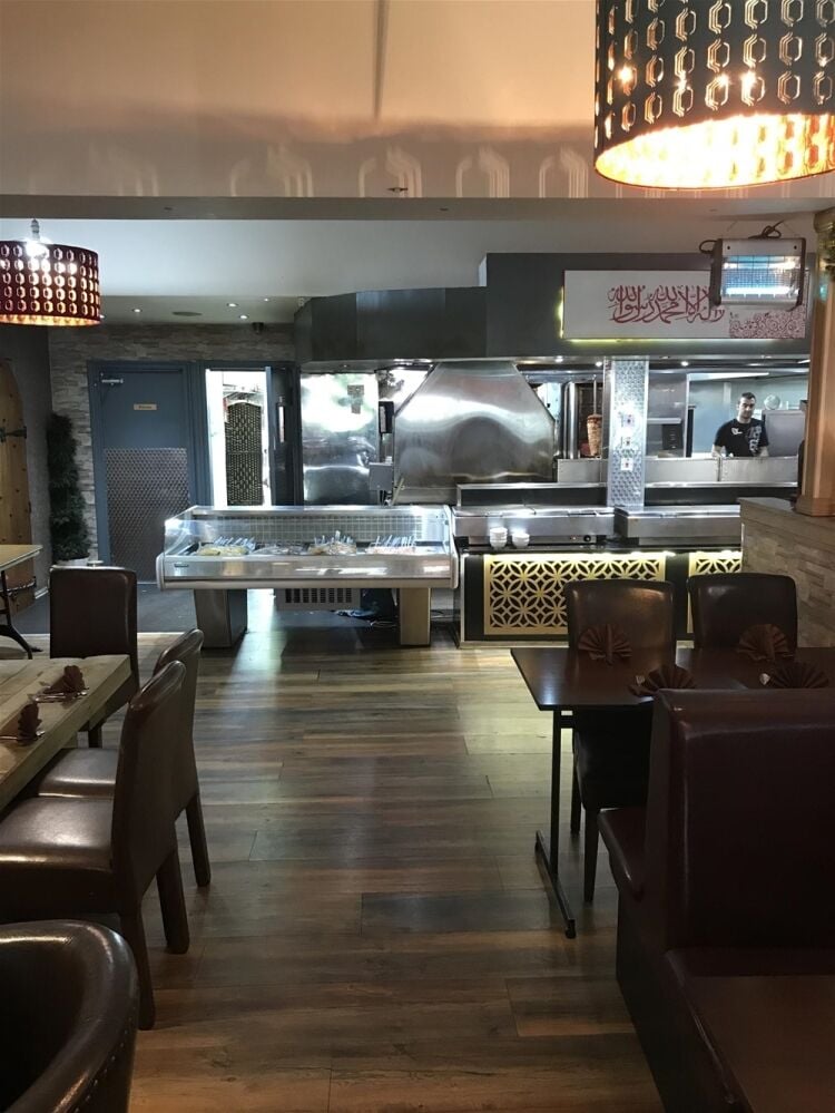 STUNNING LICENSED MIDDLE EASTERN RESTAURANT IN GLASGOW CITY CENTRE