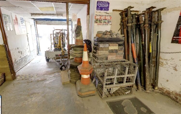 THRIVING TOOL & PLANT HIRE COMPANY IN BIRMINGHAM Photo 4