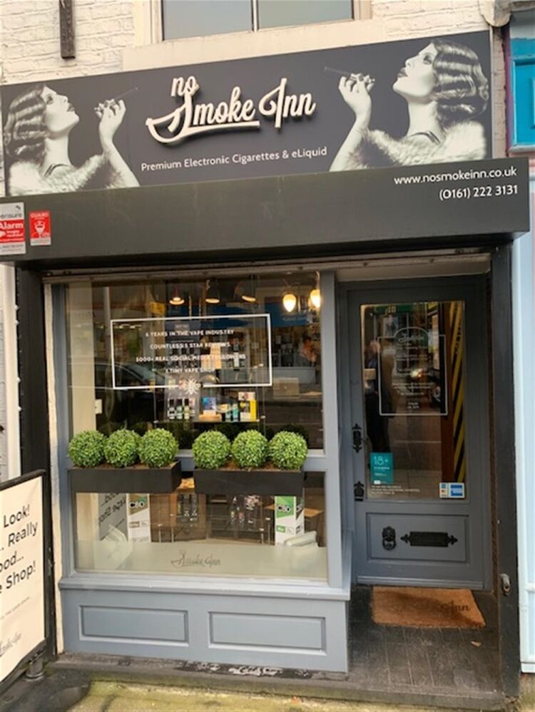 RETAIL & ONLINE E-CIGARETTE & VAPING SUPPLIES EMPORIUM ON CHEADLE HIGH STREET Photo 4