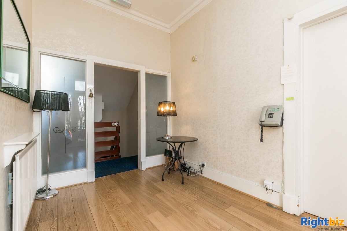Popular Guest House in Dyce - Trading - Excellent Location Photo 4