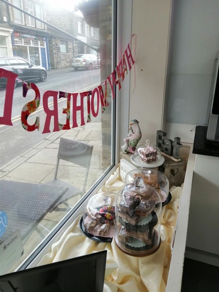 SANDWICH BAR based SILSDEN, BRADFORD Photo 4