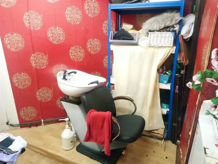 STYLISH HAIR STUDIO IN ASHFORD TOWN CENTRE