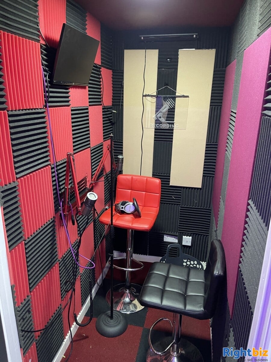 All in One beauty & hair salon for sale in London