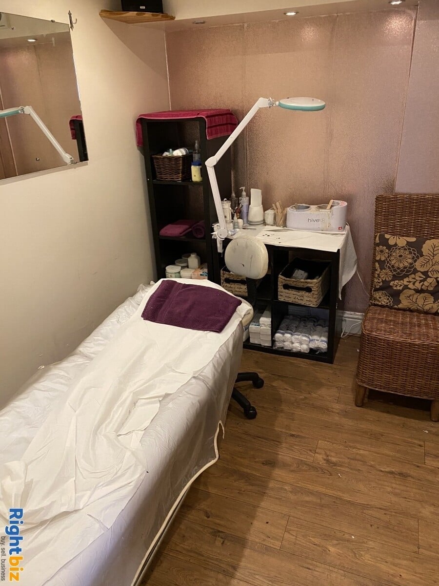 Leasehold Beauty Salon for sale Westhoughton Lancashire