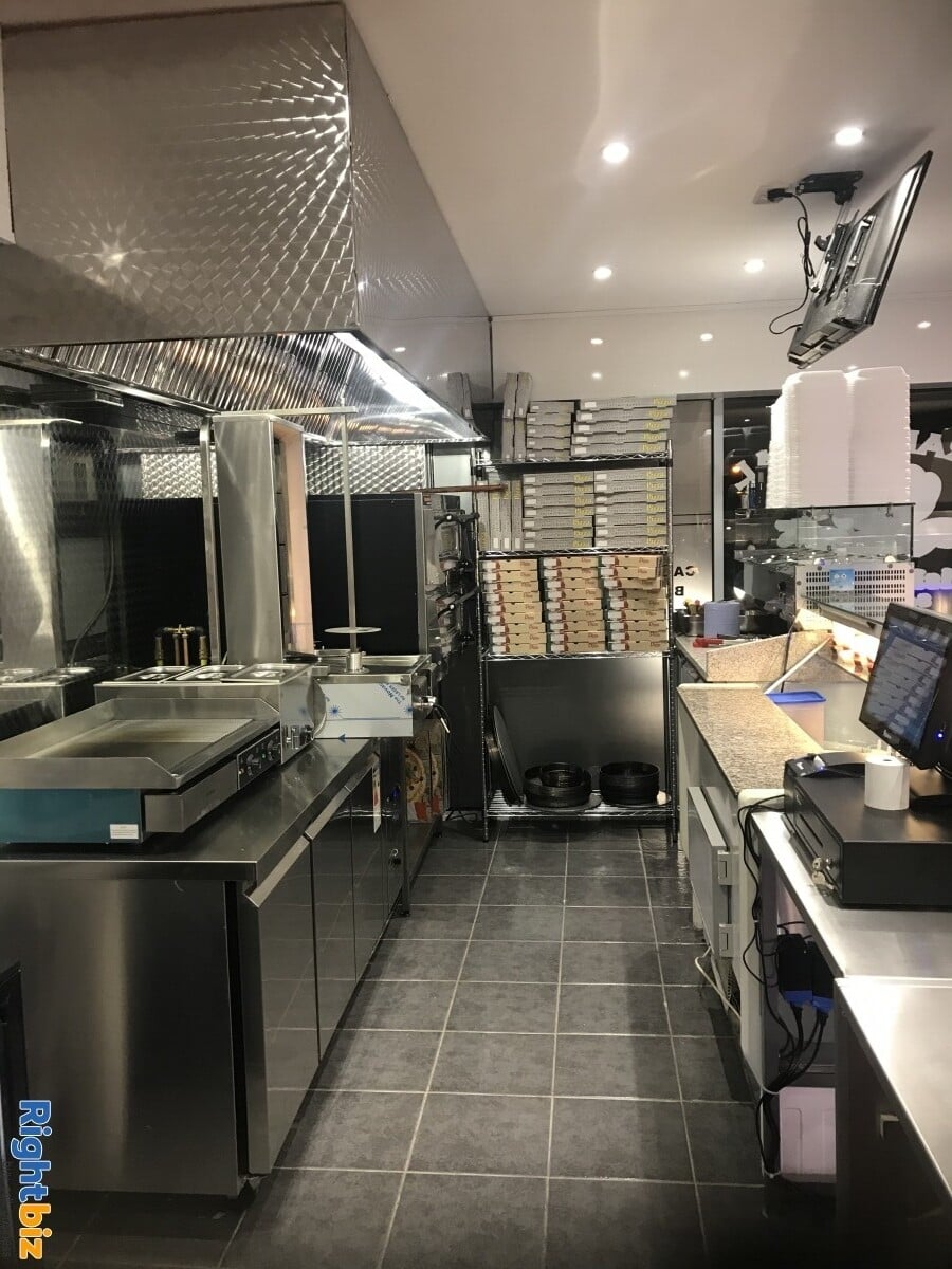 Newly built Chipshop/kebab/pizza takeaway for rent Or lease