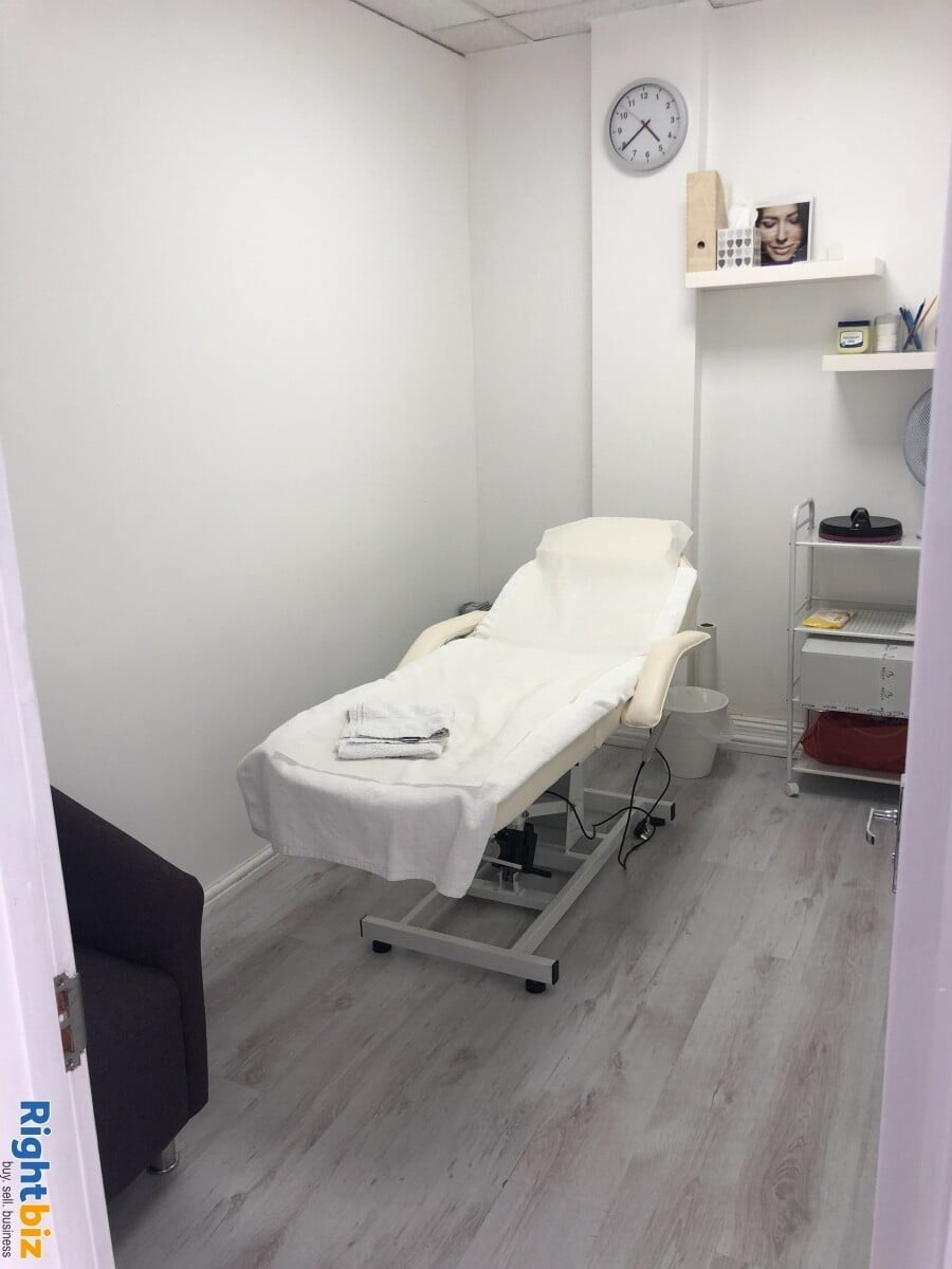 Beauty Salon for Sale in Edmonton London
