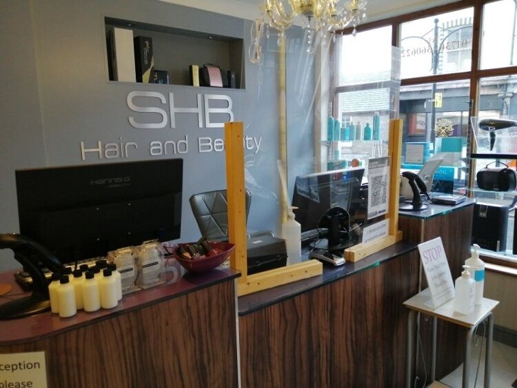 Award winning Hair & Beauty salon with a separate Barber Shop for sale Photo 4
