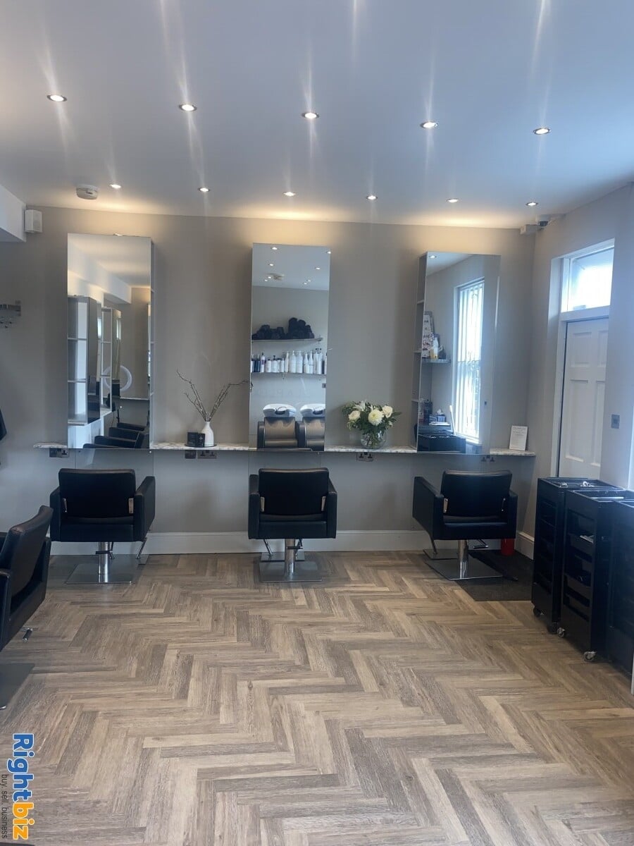 Hair & Beauty salon - Bolton Photo 4