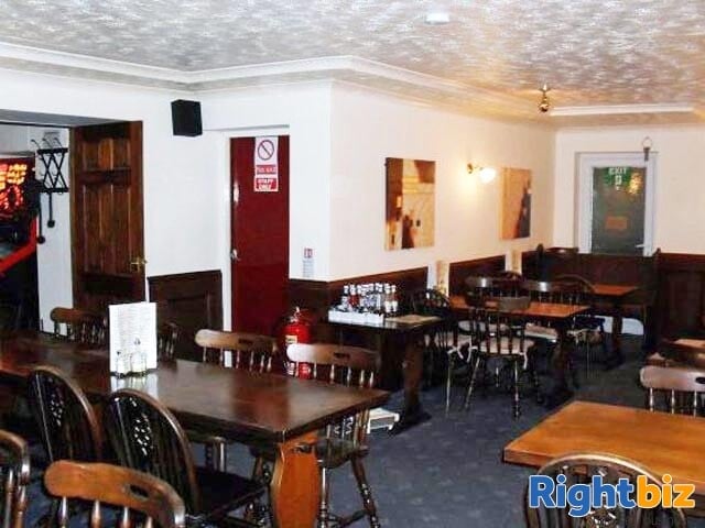 CEREDIGION - COASTAL VILLAGE PUBLIC HOUSE & RESTAURANT SURROUNDED BY A LARGE NUMBER OF HOLIDAY PARKS Photo 4
