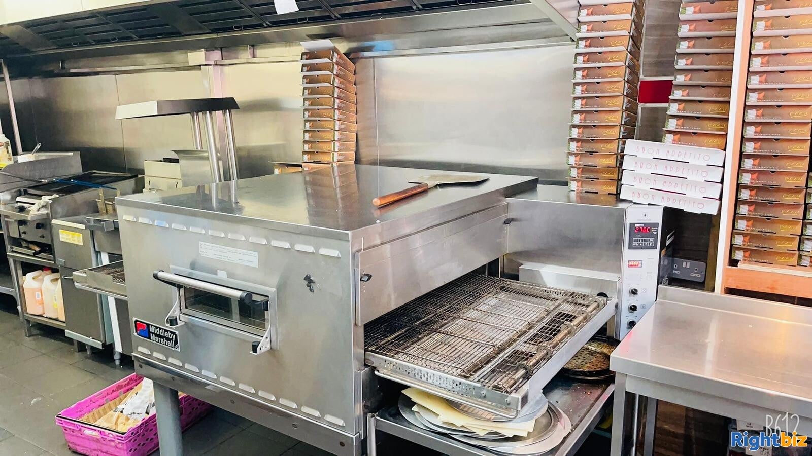 Pizza & kebab shop for sale in London