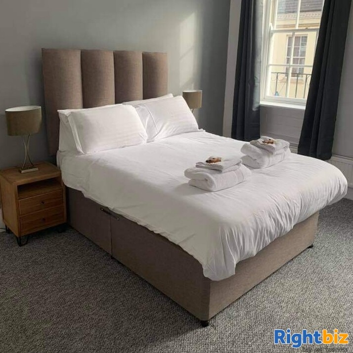 Leasehold - Bar and Letting Rooms in central Ross on Wye