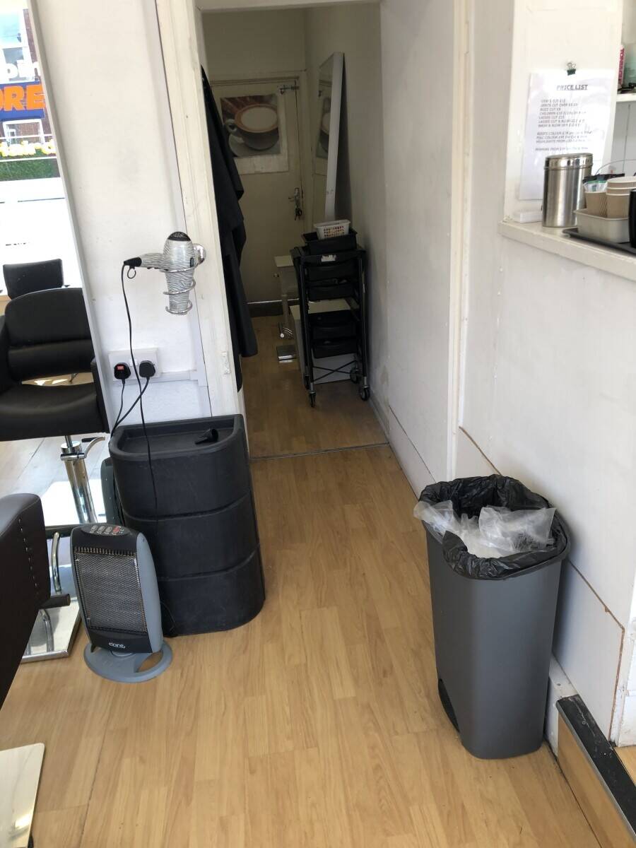 Leasehold Hair Salon For Sale in Sheffield