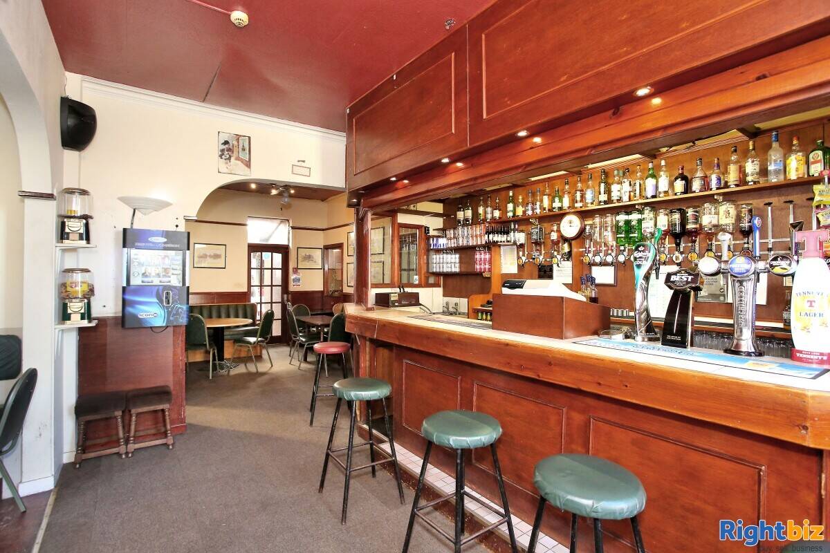 A sizeable, licensed business with huge potential in Laurencekirk, Aberdeenshire. (ref 1435) Photo 4