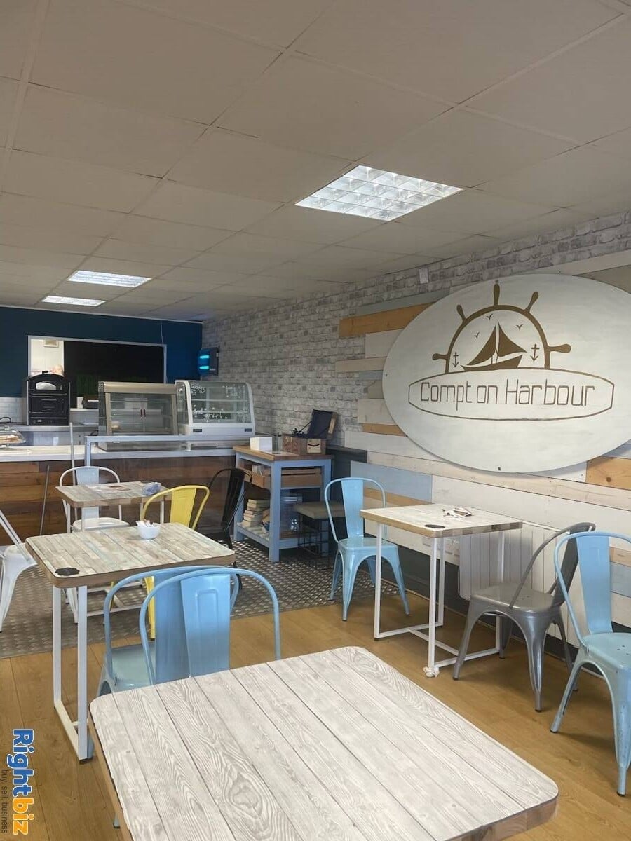 Leasehold restaurant and coffee shop