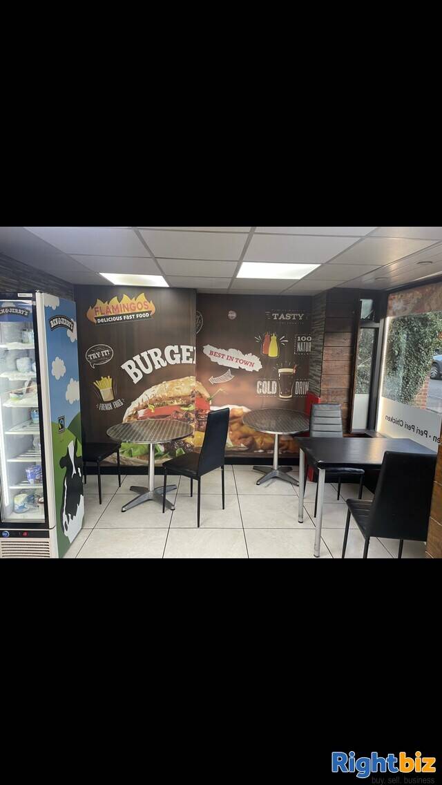 Fastfood busy takeaway for sale Photo 4