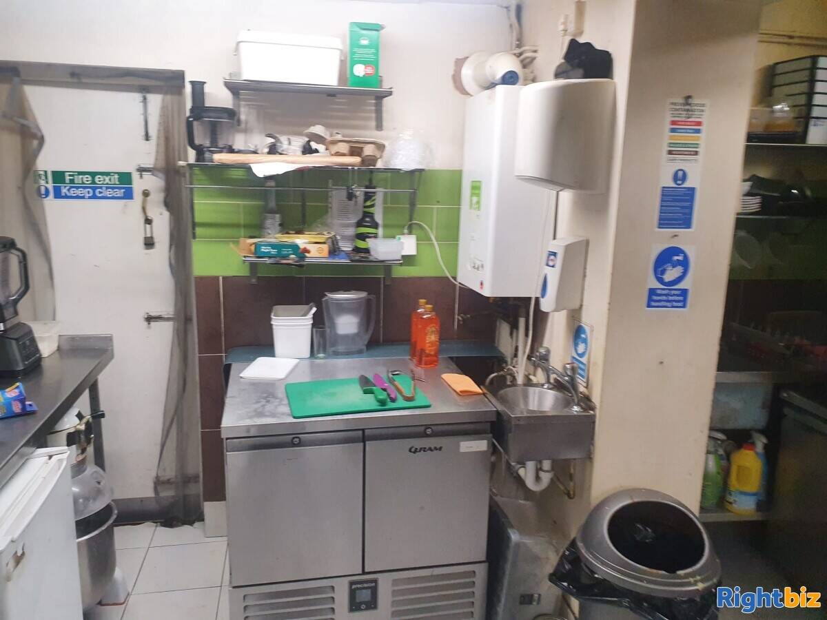 Italian Restaurant/Takeaway Business For Sale in WN7 Photo 4