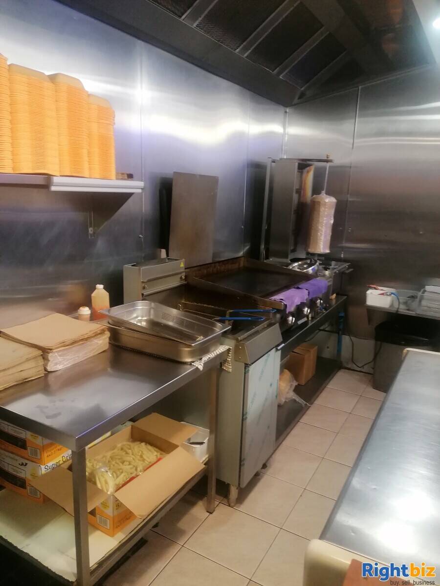 Successful Takeaway for sale with 2 Bedroom Accommodation Doncaster
