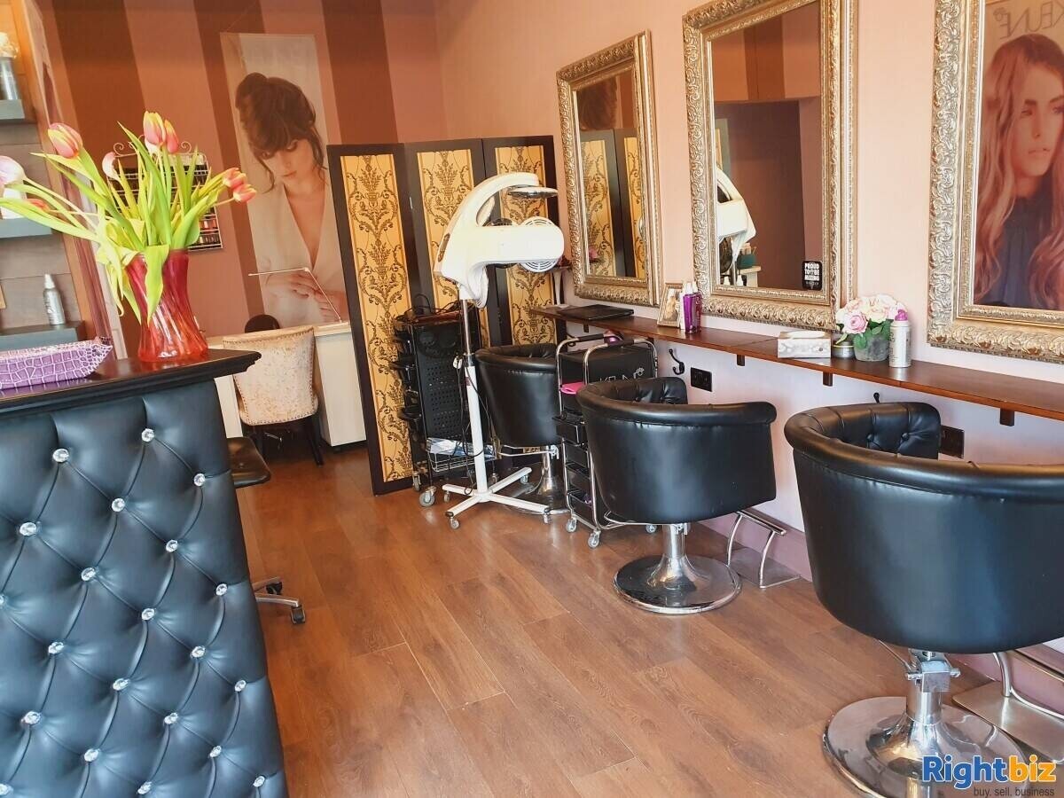 Hair and beauty salon for sale