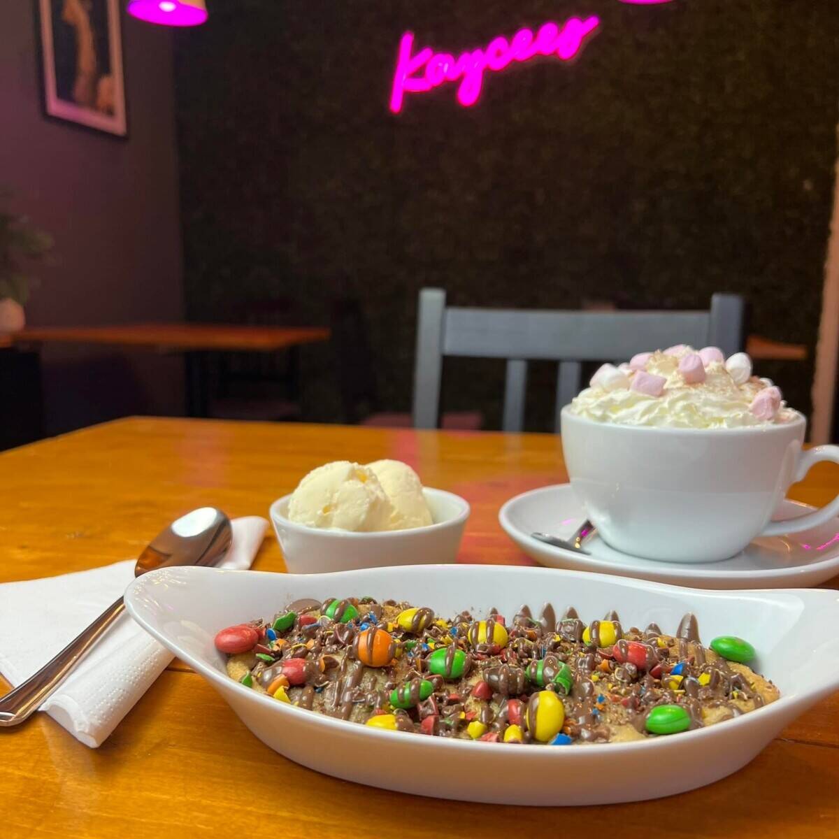 Dessert Shop In Seaside Resort Photo 4