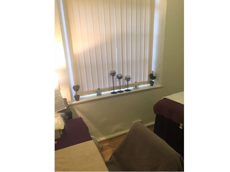 Well Established Holistic & Pampering Business For Sale