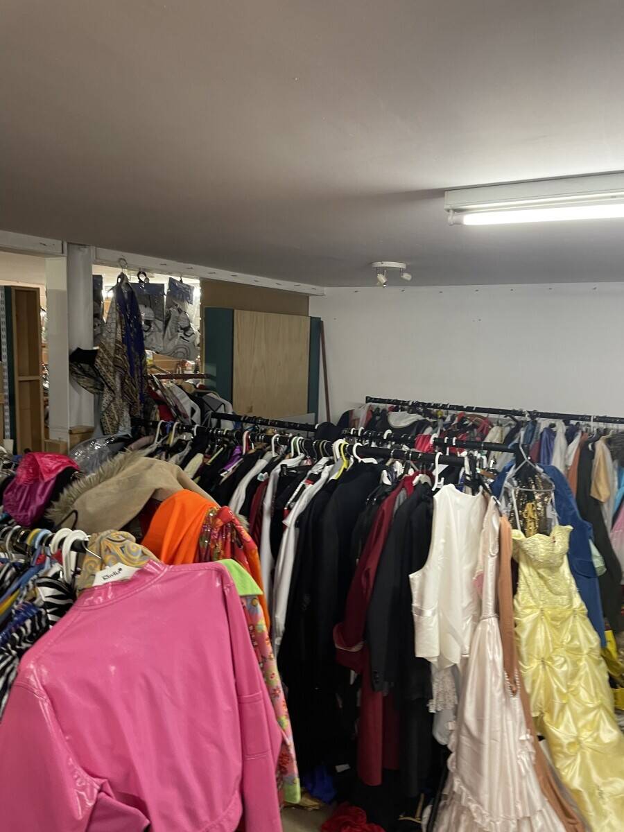 Pottery and Fancy dress studio for sale in Boston, Lincs Photo 4