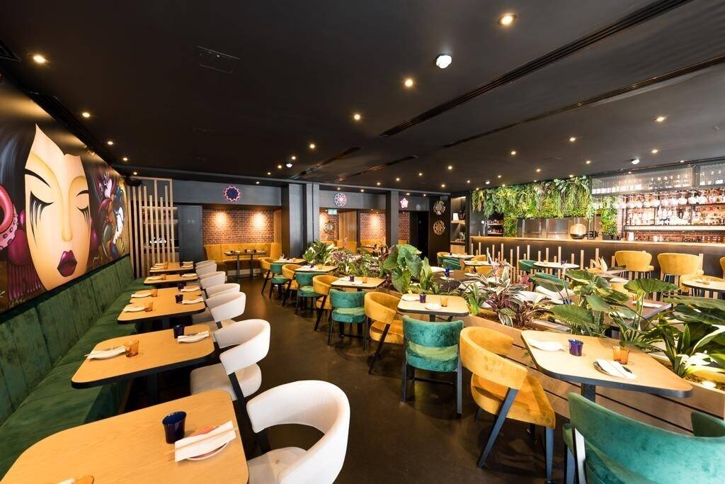 Stunning Restaurant for sale in the Heart of Chelsea's King's Rd