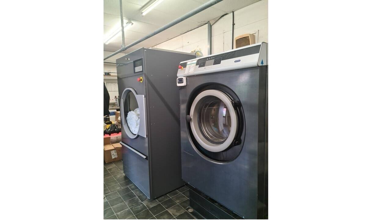 Leasehold Dry Cleaning Shop for Sale in Towcester