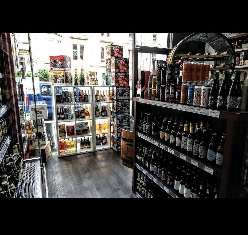Specialised craft beer shop, Whisky, wine shop Photo 4