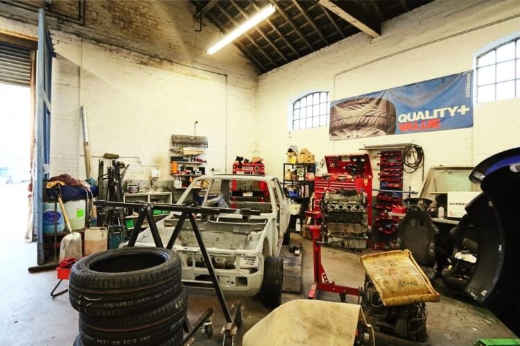 MOT, Repair & Bodyshop - Staffordshire