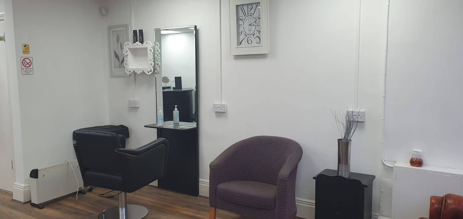Barber Shop / Hair Salon Business For Sale Photo 4