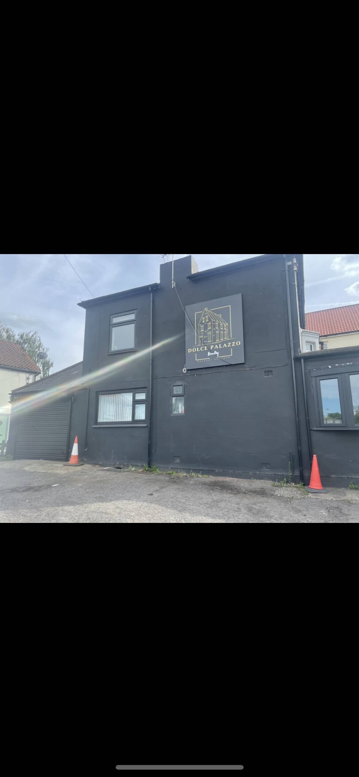Luxury Dessert Parlour in prime location