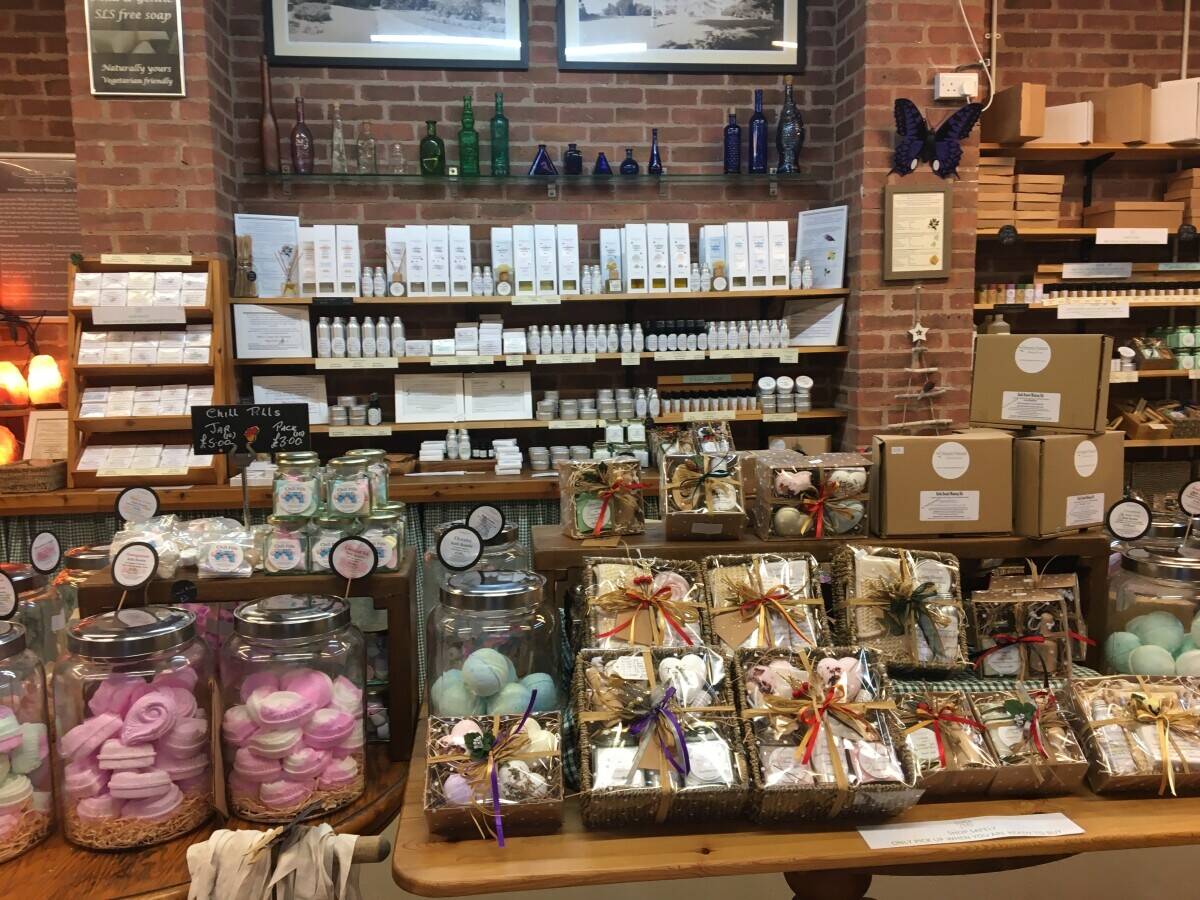 A Manufacturer and Retailer of All Natural Body Care Products. Nottinghamshire. Photo 4